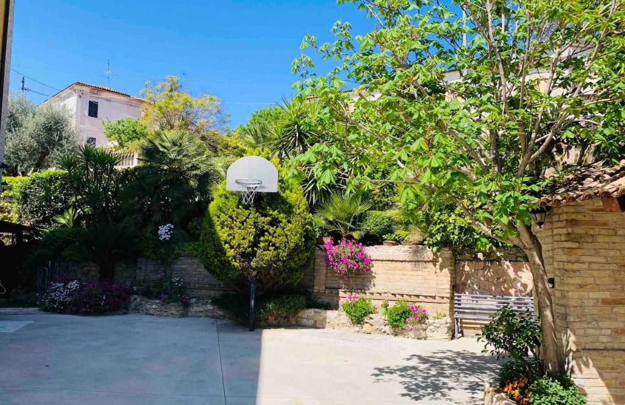 Flowery House Miglianico المظهر الخارجي الصورة